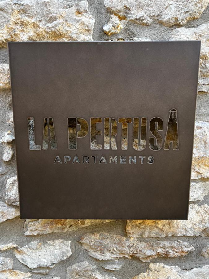 Apartaments La Pertusa 2O Corca  외부 사진